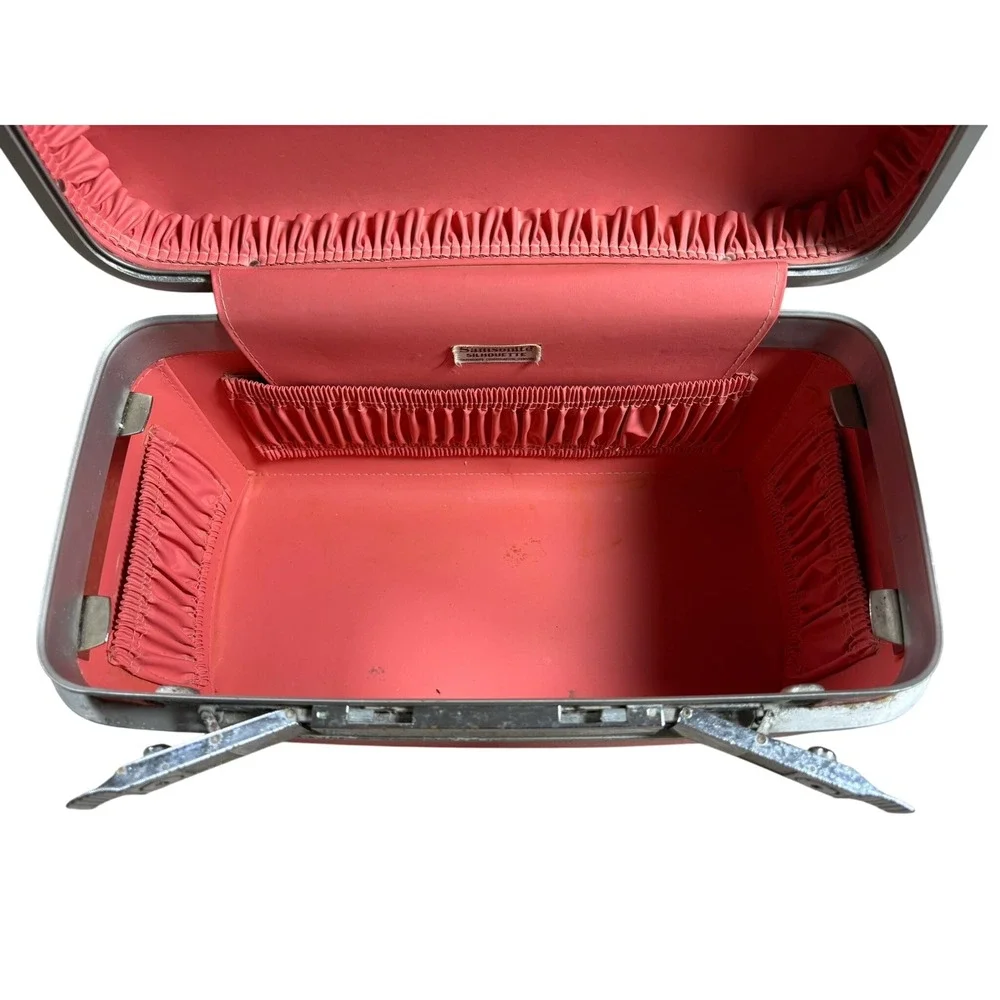Vintage Samsonite Silhouette Train Case Red Hard Shell Makeup Vanity Box Keys